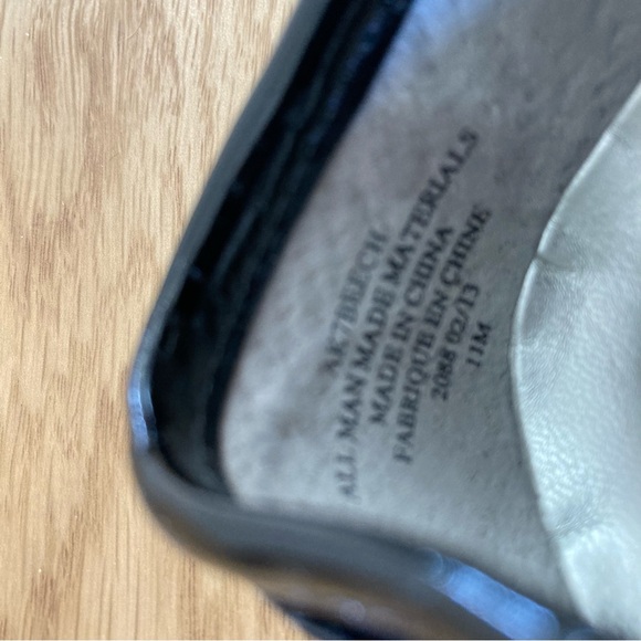 Anne Klein Size 11 Black Flats - NWOT - Picture 2 of 8